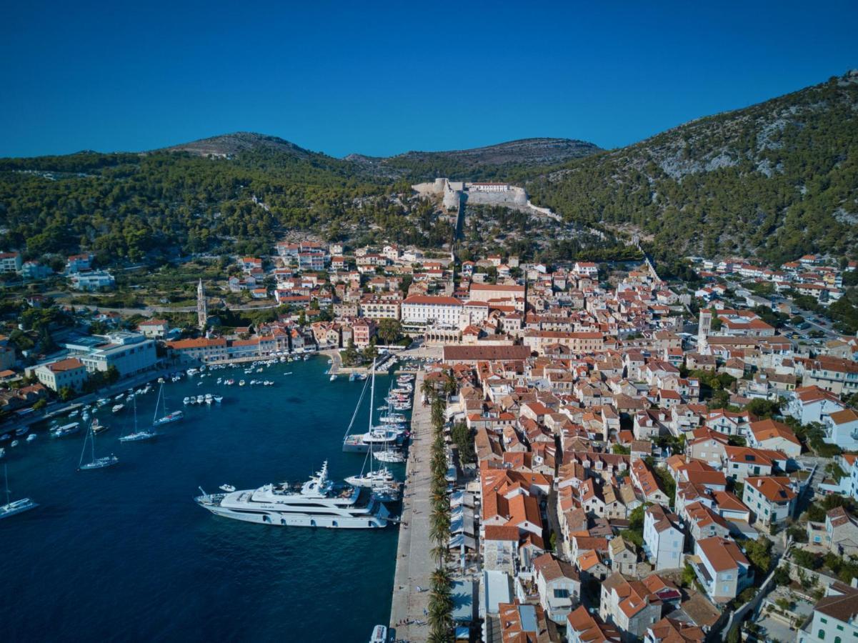 Sunrise Apartment Hvar Hvar Town Extérieur photo